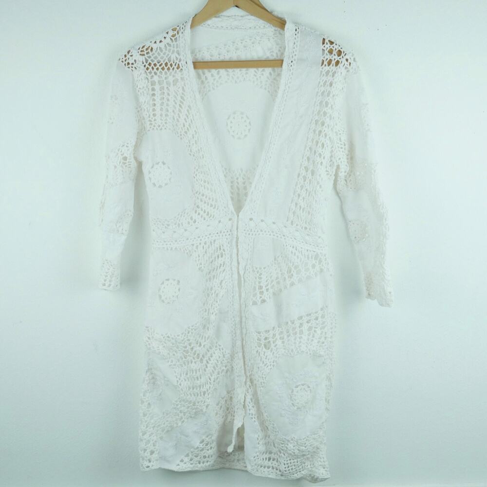 Crochet Cardigan XS S White Lace Embroidered Coastal Shabby Chic Boho Romantic‎